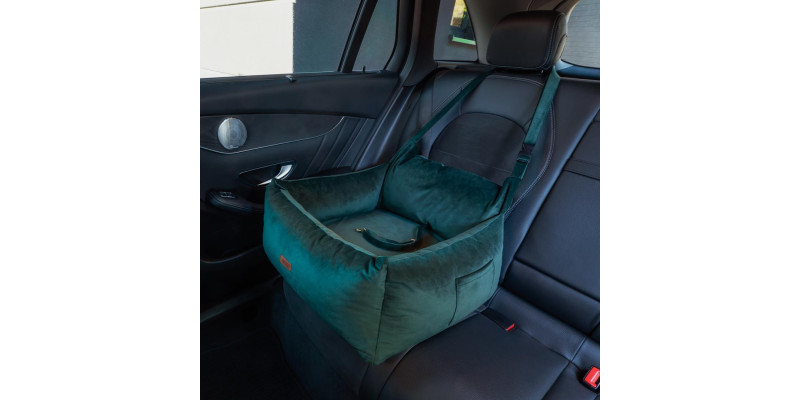 Fotelik w aucie na tylnej kanapie zielony HUGGY DOGGY Snug na mopsa yorka buldoga