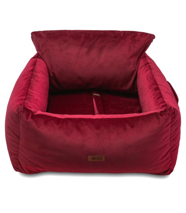 przód fotelika samochodowego dla psa transportera do auta koloru bordowego Producent HUGGY DOGY model Snug