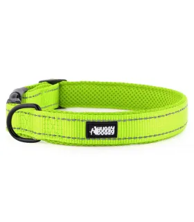 Zielona obroża Walky od HUGGY DOGGY dla psów, z odblaskowymi elementami dla lepszej widoczności