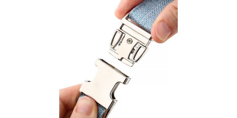 Niebieska obroża HUGGY DOGGY Eko z personalizacją imienia psa i numeru telefonu, zapewniająca bezpieczeństwo