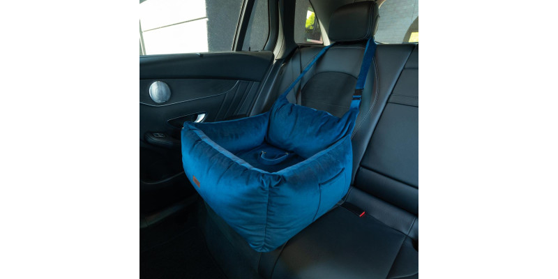 fotelik transporter zamontowany w aucie HUGGY DOGGY Snug granatowy